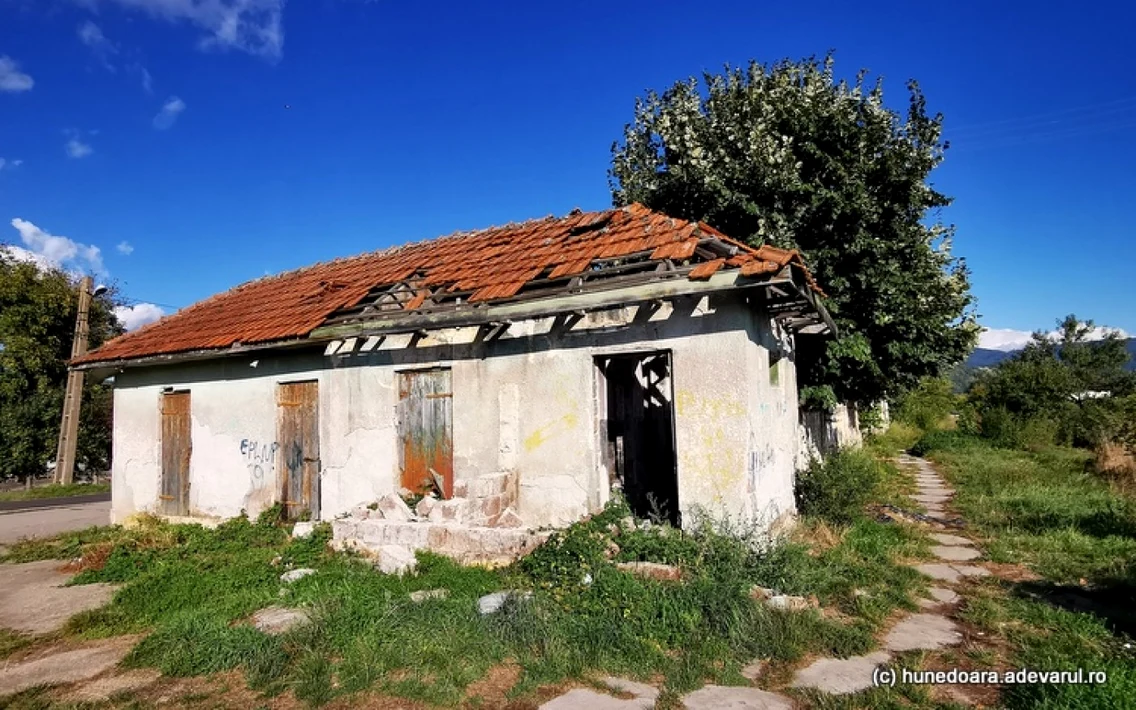 gara orasului hateg foto daniel guta adevarul