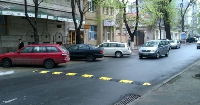 Accidentul s-a petrecut la intersecţia străzii Mihai Eminescu cu strada 31 August din Capitală. Foto: Unimedia.md