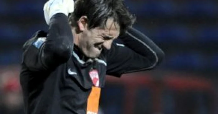 FOTBAL: Emilian Dolha: "Sunt foarte supărat pentru greşelile făcute"