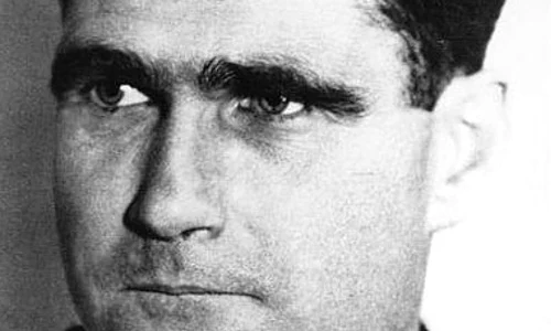 Naziștii ar fi dorit o pace cu Anglia, cu condiția ca Londra să nu se opună invaziei URSS jpeg