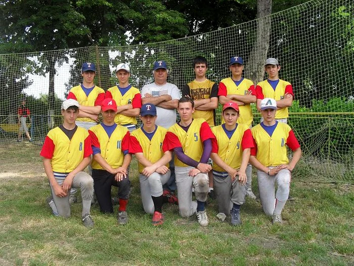 Primul club de baseball din ţară este la Botoşani