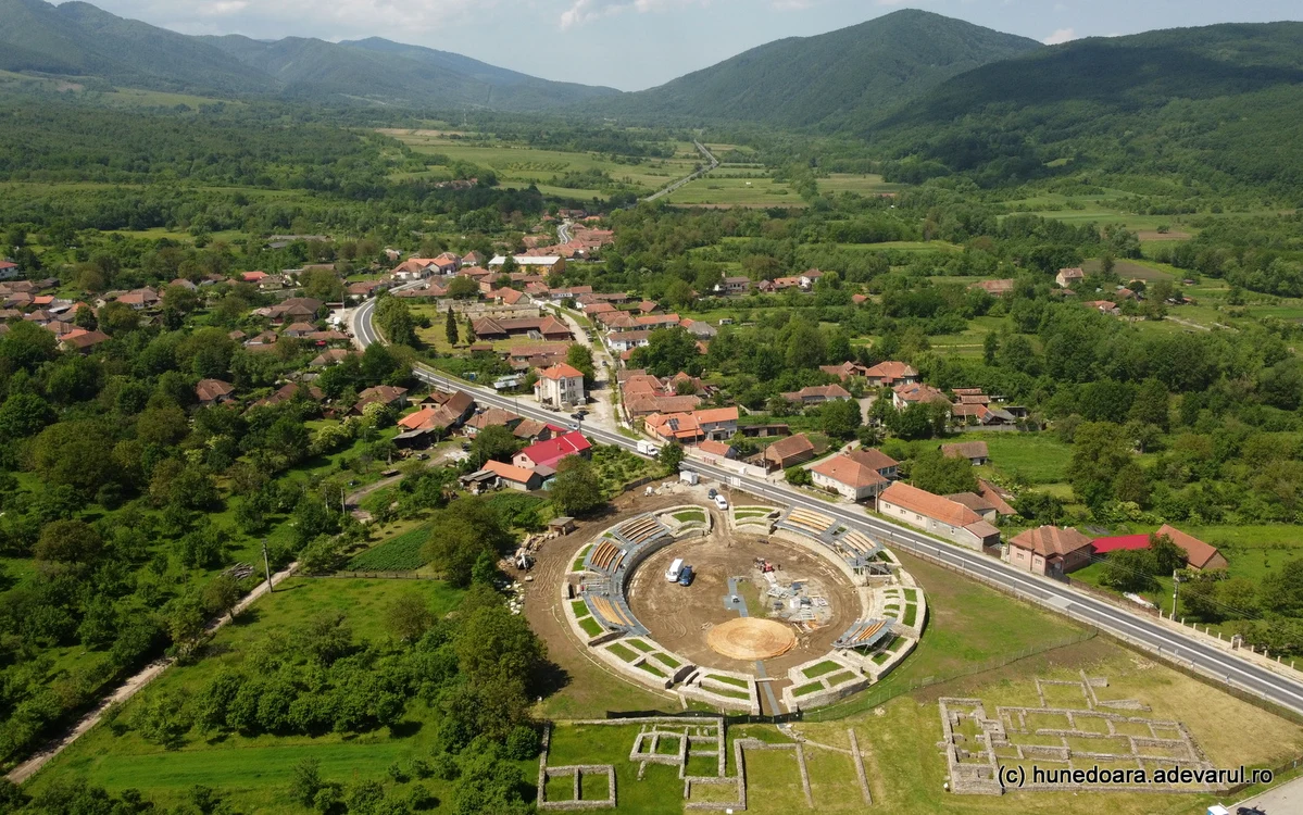 Așezarea civilă din Ulpia Traiana Sarmizegetusa face parte din Limesu-ul roman. Foto Daniel Guță.