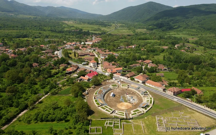 Așezarea civilă din Ulpia Traiana Sarmizegetusa face parte din Limesu-ul roman. Foto Daniel Guță.