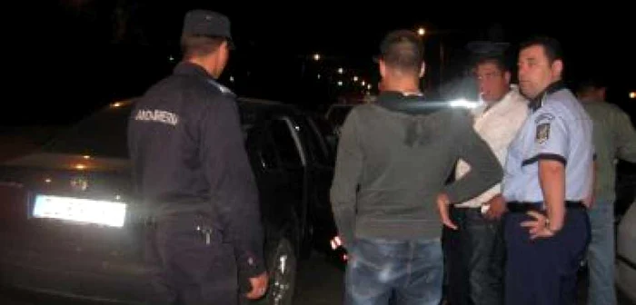 Craiova: Sute de poliţişti au verificat la sânge oraşul dintr-un capăt în altul