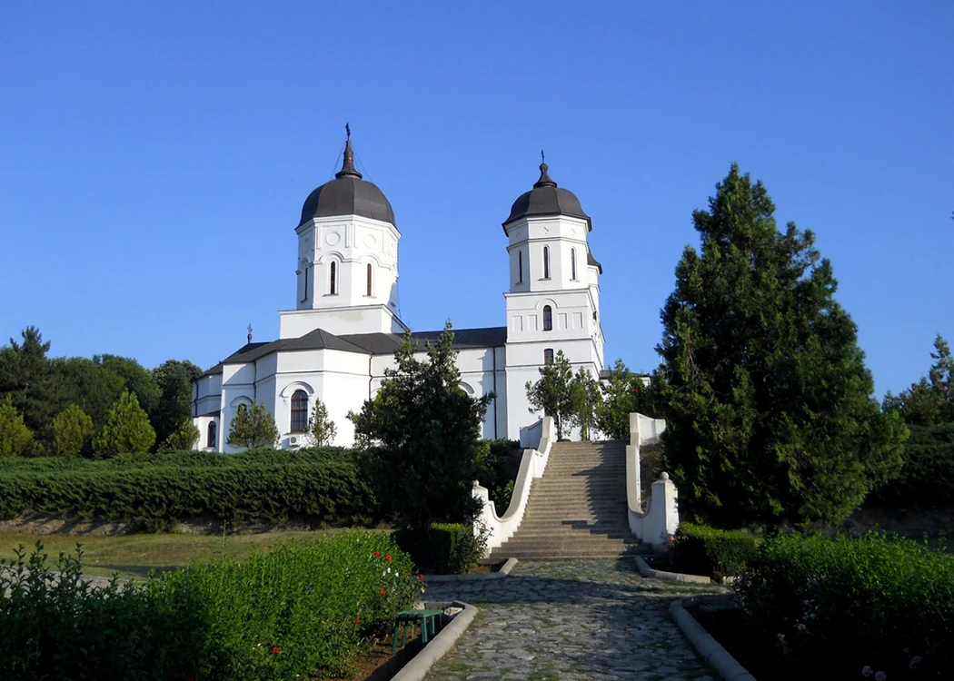 Mănăstirea Celic Dere din Dobrogea Sursa turism-macin.ro