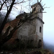 Biserica de pe malul Lacului Cinciș  Foto Daniel Guță ADEVĂRUL jpg