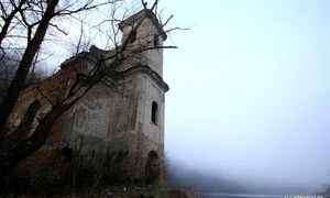 Biserica de pe malul Lacului Cinciș  Foto Daniel Guță ADEVĂRUL jpg
