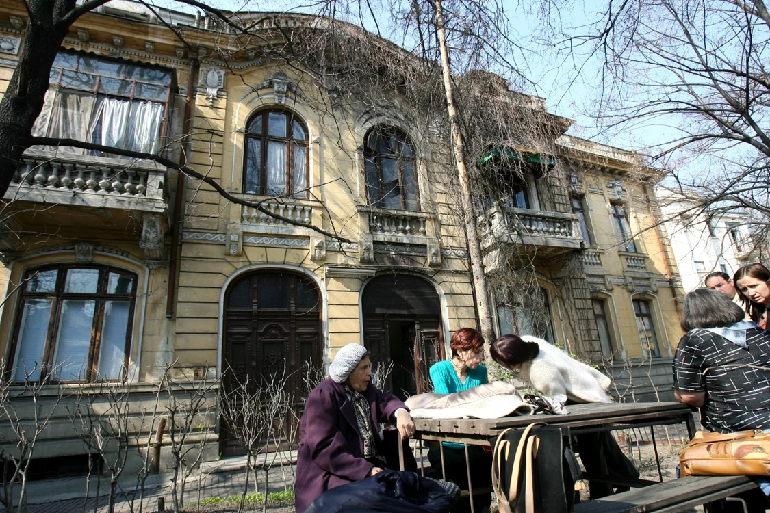 Statul român va trebui să achite despăgubiri în valoare de 8 miliarde de euro foştilor proprietariFOTO Adevarul