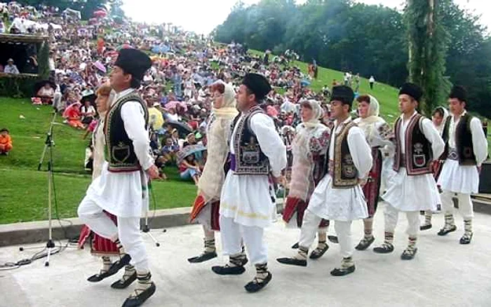Festivalul de la paltin este aşteptat de public