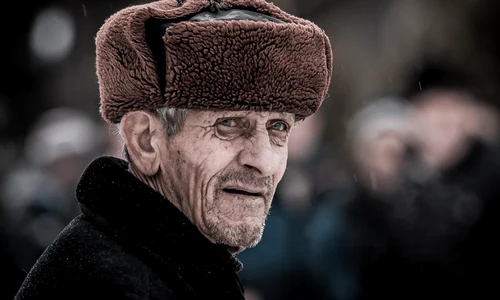 old man 1147288 1920 jpg