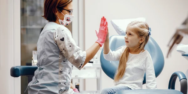 importan a medicului stomatolog in via a copiilor un zambet sanatos pentru viitor jpg