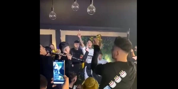 petrecere club Navodari