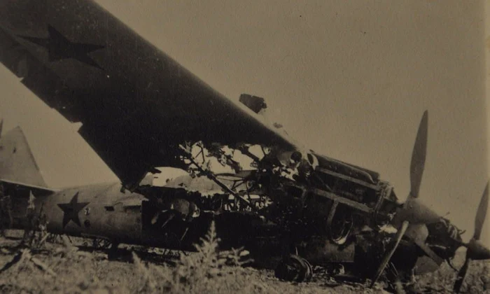 Locotenentul aviator erou Vasile Claru, primul kamikaze român jpeg
