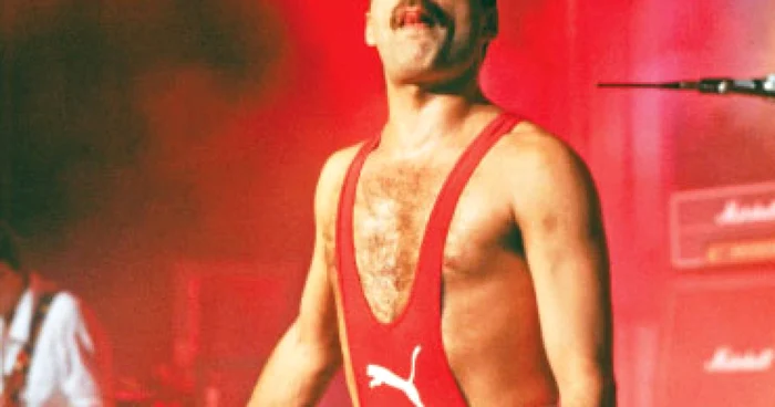 Artiştii români îl omagiază pe Freddie Mercury