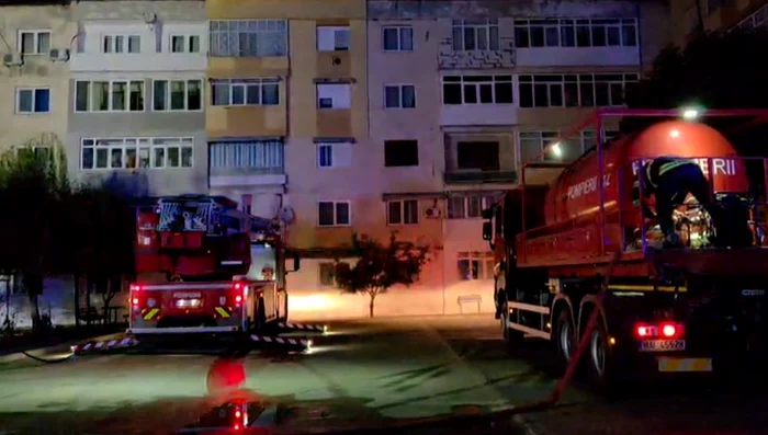incendiu bals   sursa ISU Olt jpeg