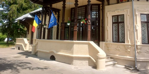 Muzeului Scriitorilor Dâmbovițeni