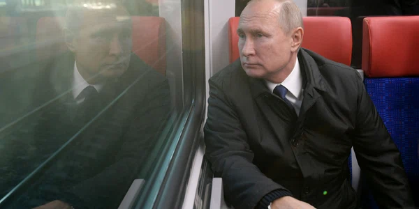 Vladimir Putin în tren FOTO EPA-EFE