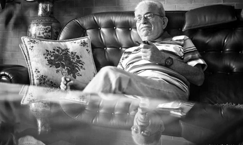 De la un inexistent colonel pensionar jpeg