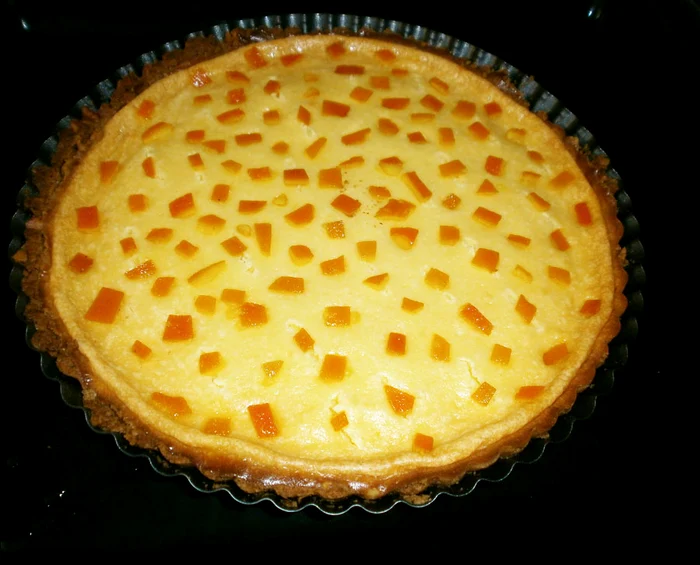 
    Cheese cake cu portocală confiată  