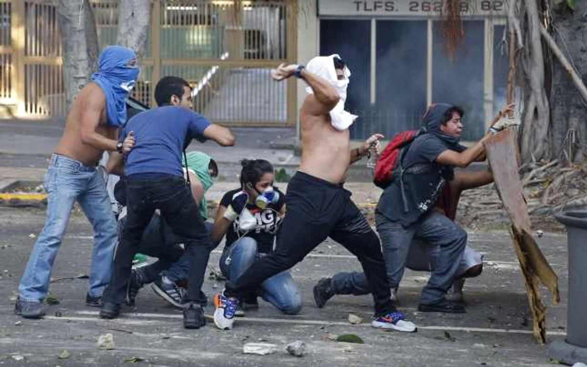 Protestele din Venezuela s-au soldat până acum cu 39 de morţi şi peste 600 de răniţi FOTO Reuters