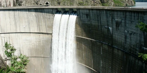 Hidrocentrala Vidraru foto Hidroelectrica