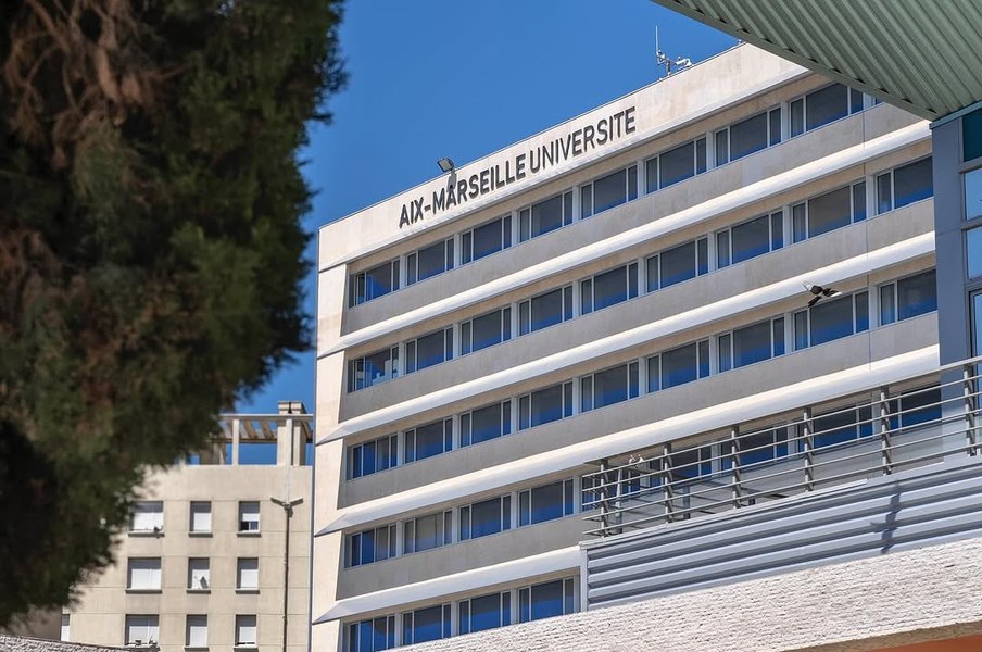 Exodul academicienilor din SUA. Sute de cercetători au aplicat la o universitate din Franța care le oferă „azil științific”