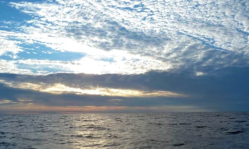 Marea lor de la nord sau marea noastră de la sud jpeg