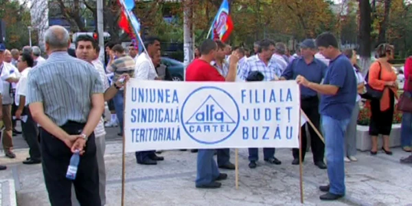 Protest anemic, la Prefectura Buzău