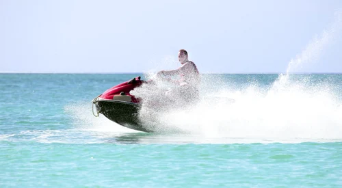 skijet Shutterstock jpg