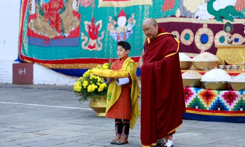 Printul mostenitor al Bhutanului Jigme Namgyel Wangchuck Casa Regala a Bhutanului (2) jpg