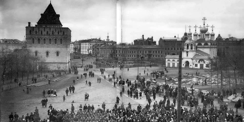 Meeting at the Blagovescenskaya Square jpg