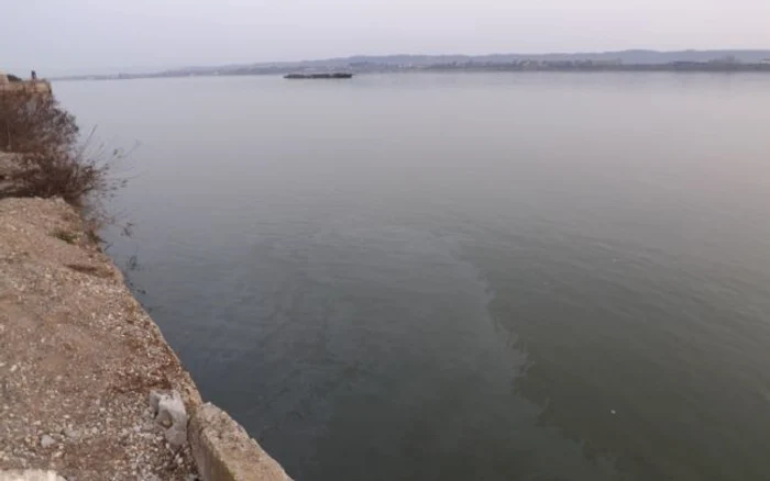 Dunărea va fi sub avertizare de cod portocaliu de inundaţii