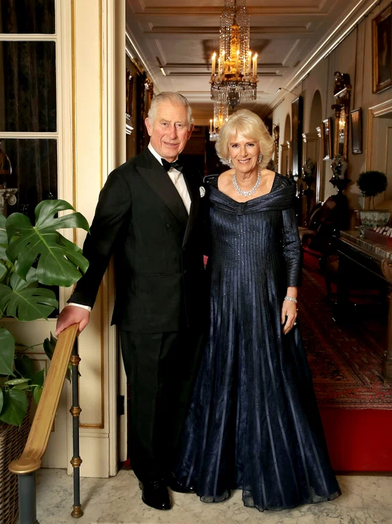 
    Prinţul Charles şi Camilla (71 de ani) au strălucit la recepţia de la Palatul Buckingham prilejuită de aniversarea celor 70 de aniFoto: Guliver / Gettyimages  