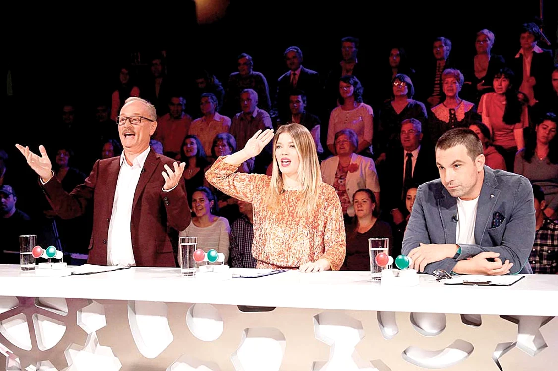 
    Emisiunea “Serviciul Român  de Comedie” , sacrificată din  cauza audienţelor catastrofale  