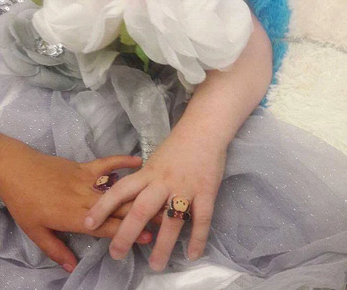 Cei doi au avut chiar şi inele cu Mickey şi Minnie Mouse