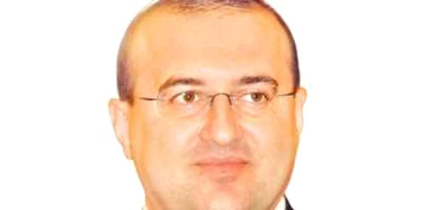 Claudiu Săftoiu n-a putut  fi numit oficial la şefia TVR  din cauza lipsei de cvorum  din Parlament