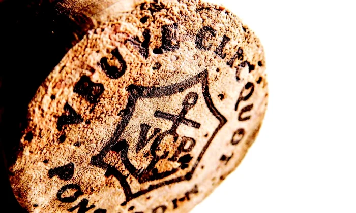 Marea Doamnă a Șampaniei:  La Veuve Clicquot jpeg