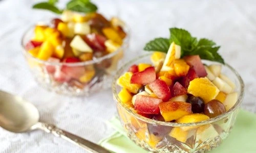 Salata de fructe jpeg