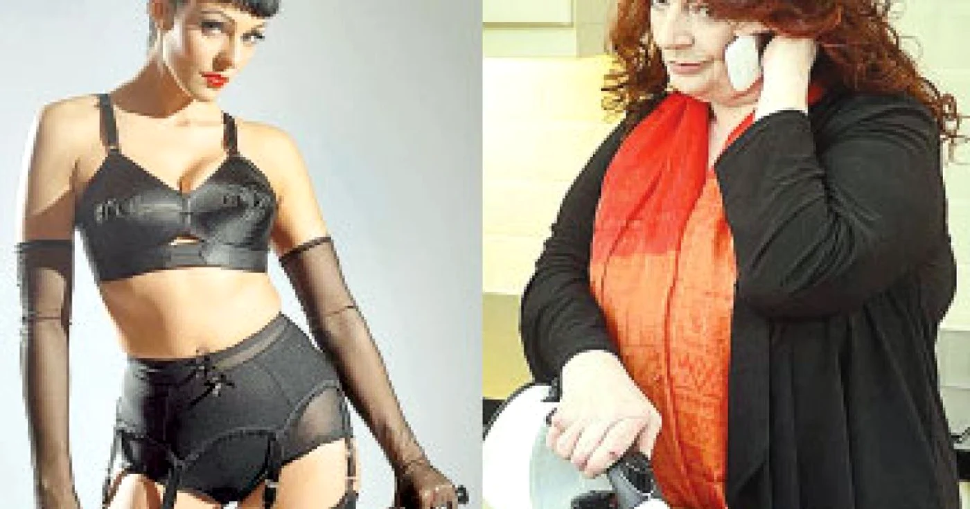  „Sexy Scarlett“  este personajul interpretat de Maureen Gardner (dreapta) la linia erotică