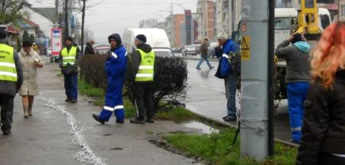 Pe bulevardul Tudor Vladimirescu se fac ultimele retușuri