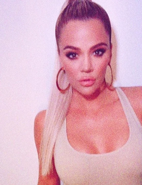 1 khloe kardashian maiou jpg jpeg