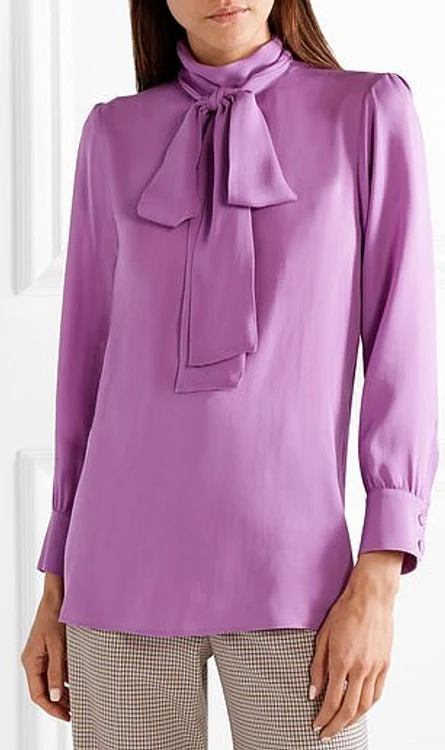 3 10906894 6803259 the way the gucci shirt was intended to be worn above a 2 1552470042033 jpg jpeg