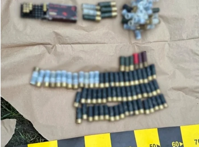 Muniție descoperită la percheziții FOTO: Ministerul Public