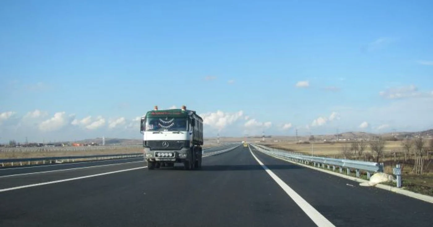 Centura ocolitoare a Sibiului este făcută în regim de autostradă. Foto: Ştefan Dobre
