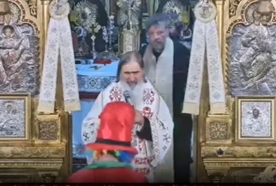 Teodosie, intrerupt de un clown captura Youtube png