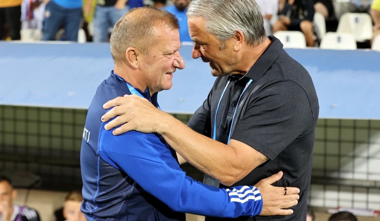 Bernd Storck (dreapta) și-a încheiat socotelile cu Sepsi OSK Sfântu Gheorghe (FOTO: Sportpictures)