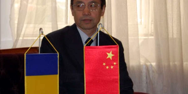 Ambasadorul unei mari puteri, „La masa Adevărului”