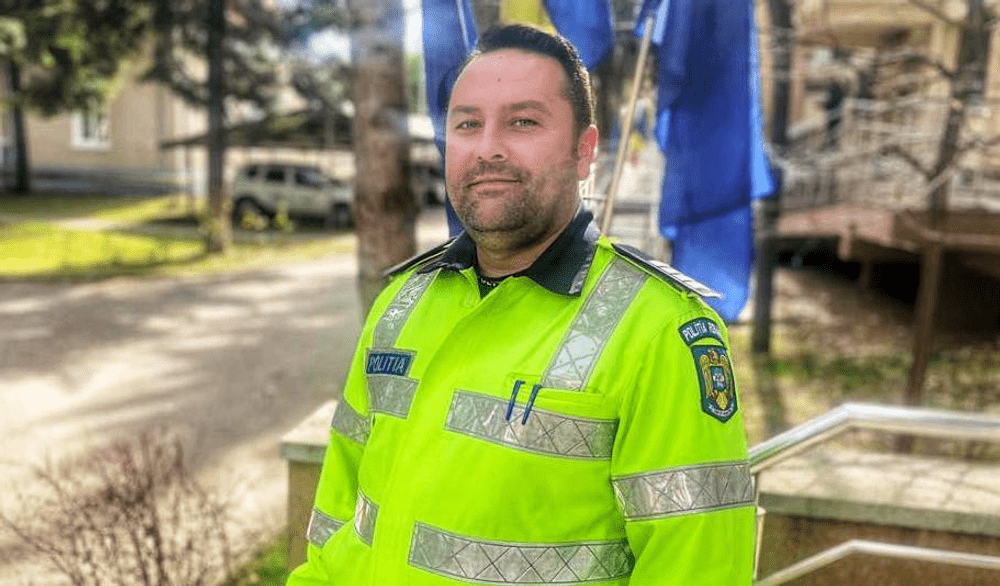 Șeful de post din Hulubești-Dâmbovița, felicitat de IGPR. Ionuț Machidon a declanșat salvarea a două tinere sechestrate în Italia