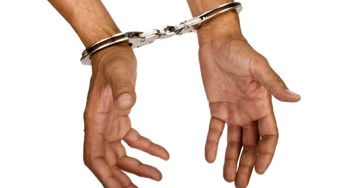 Bărbatul a fost reținut de polițiști