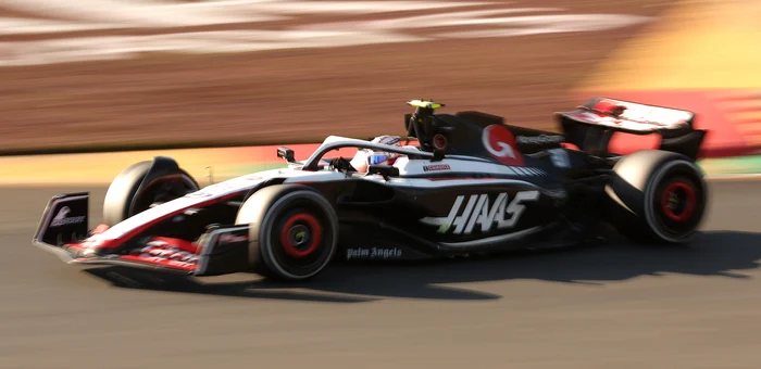 Kevin Magnussen, pe circuitul din Australia. Foto Getty images